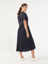 Load image into Gallery viewer, The Pull-on Maxi Skirt
