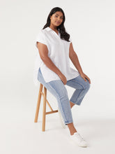 Load image into Gallery viewer, The Stitch Detail Linen Tunic

