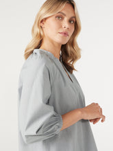 Load image into Gallery viewer, The Micro-Stripe Cotton Top
