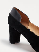 Load image into Gallery viewer, The Meredith Pump

