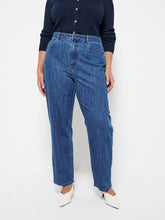 Load image into Gallery viewer, The High Rise Girlfriend Jean
