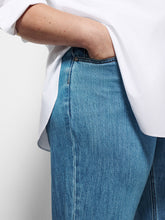 Load image into Gallery viewer, The High Rise Crop Girlfriend Jean
