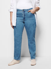 Load image into Gallery viewer, The High Rise Crop Girlfriend Jean
