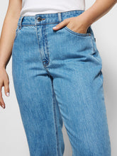 Load image into Gallery viewer, The High Rise Crop Girlfriend Jean
