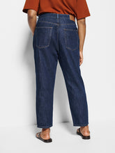 Load image into Gallery viewer, The High Rise Crop Girlfriend Jean
