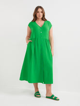 Load image into Gallery viewer, The Button Front Crinkle Midi Dress

