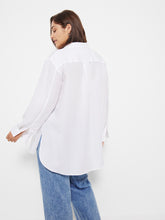 Load image into Gallery viewer, The Linen Blend Relaxed Shirt
