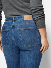 Load image into Gallery viewer, The Mid Rise Slim Jean
