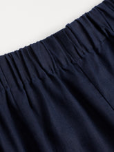 Load image into Gallery viewer, The Flat Front Linen Pant

