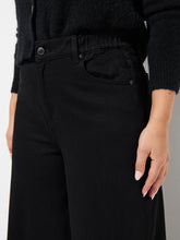 Load image into Gallery viewer, Elasticated Wide Leg Jean
