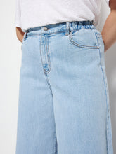 Load image into Gallery viewer, Elasticated Wide Leg Jean
