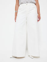 Load image into Gallery viewer, Elasticated Wide Leg Jean
