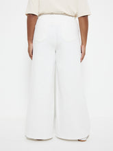 Load image into Gallery viewer, Elasticated Wide Leg Jean
