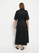 Load image into Gallery viewer, Linen Shirt Maxi Dress
