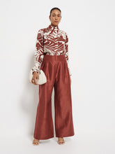 Load image into Gallery viewer, Pleat Front Pant
