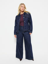 Load image into Gallery viewer, Side Pocket Jean
