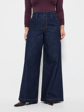 Load image into Gallery viewer, Side Pocket Jean
