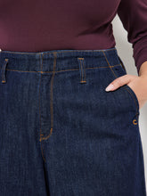 Load image into Gallery viewer, Side Pocket Jean
