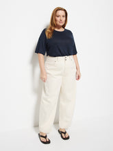 Load image into Gallery viewer, Short Sleeve Linen Tee
