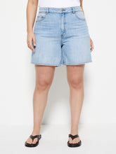 Load image into Gallery viewer, Denim Short
