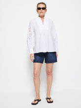 Load image into Gallery viewer, Denim Short
