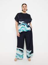 Load image into Gallery viewer, Ellise Print Pant
