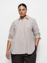 Load image into Gallery viewer, Good Earth Cotton Demi Shirt
