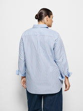 Load image into Gallery viewer, Good Earth Cotton Demi Shirt
