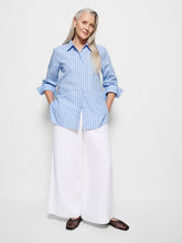 Load image into Gallery viewer, Good Earth Cotton Demi Shirt
