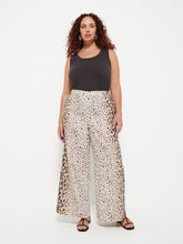 Load image into Gallery viewer, Ocelot Pant
