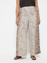 Load image into Gallery viewer, Ocelot Pant
