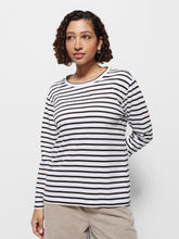 Load image into Gallery viewer, Sarah Long Sleeve Tee

