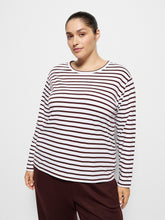 Load image into Gallery viewer, Sarah Long Sleeve Tee
