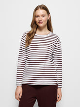Load image into Gallery viewer, Sarah Long Sleeve Tee
