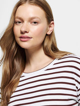 Load image into Gallery viewer, Sarah Long Sleeve Tee
