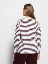 Load image into Gallery viewer, Sarah Long Sleeve Tee
