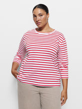 Load image into Gallery viewer, Sarah Long Sleeve Tee
