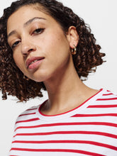 Load image into Gallery viewer, Sarah Long Sleeve Tee
