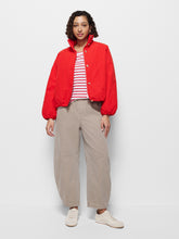Load image into Gallery viewer, Sarah Long Sleeve Tee
