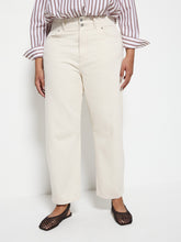 Load image into Gallery viewer, Barrel Denim Jean
