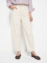 Load image into Gallery viewer, Barrel Denim Jean
