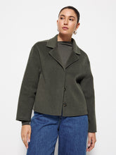 Load image into Gallery viewer, Brook Jacket
