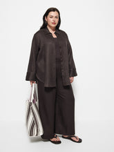 Load image into Gallery viewer, Linen Shirt
