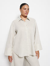 Load image into Gallery viewer, Linen Shirt
