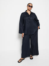 Load image into Gallery viewer, Linen Shirt
