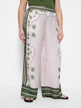 Load image into Gallery viewer, Clara Pant
