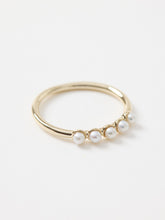 Load image into Gallery viewer, Gigi Pearl Ring
