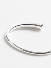 Load image into Gallery viewer, Bianca Curved Cuff
