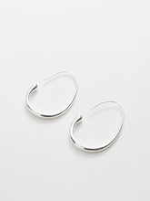 Load image into Gallery viewer, Bianca Fine Hoops
