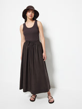 Load image into Gallery viewer, Tara Skirt
